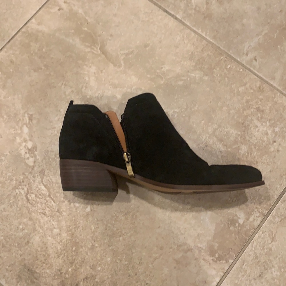 Low ankle booty